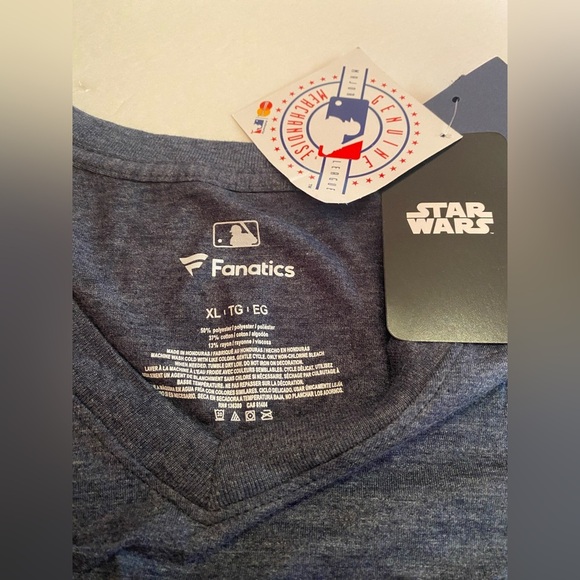 NWT Fanatics 2018 New York Yankees Star Wars Empire MLB Tee Ladies Size XL - Picture 3 of 6